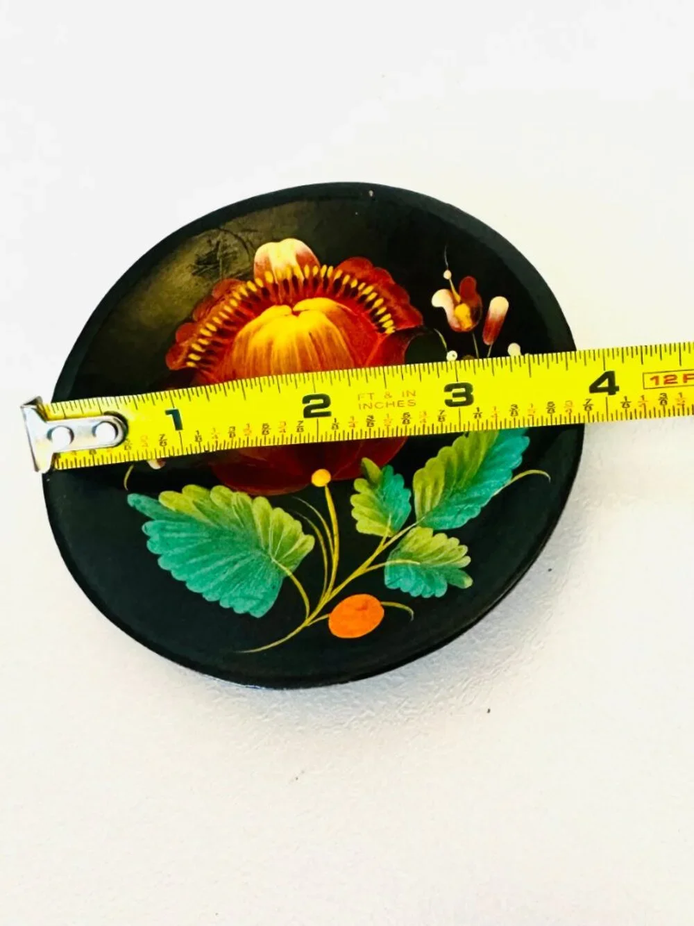 4 Vtg Ukraine Wooden Lacquer Floral Wall Plates 10-8-6-4